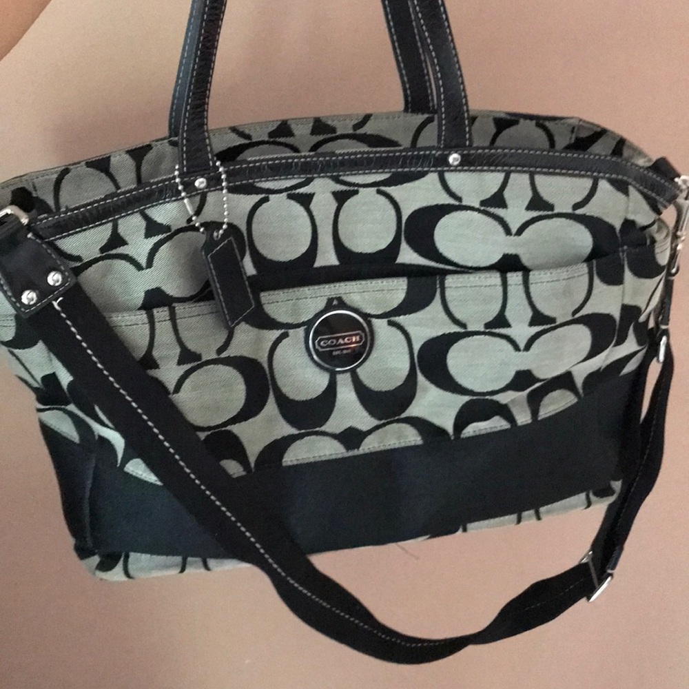 Signature Coach diaper bag - excellent condition!